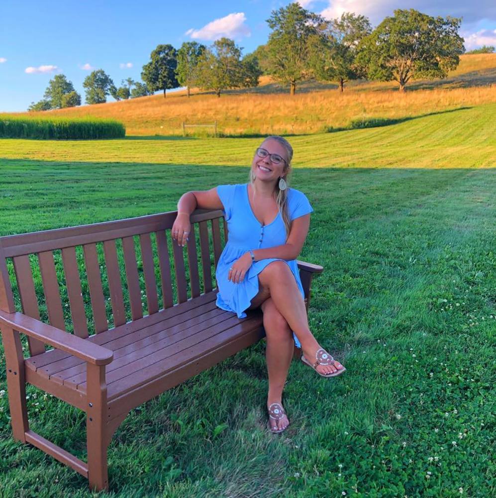 Meet your Posher, Megan